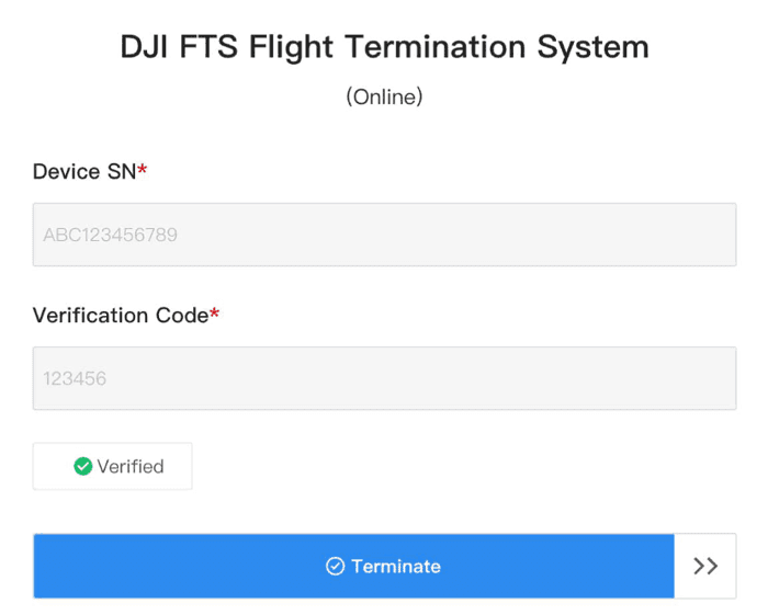 Skärmbild av DJI FTS Flight Termination System med fält för enhetsserienummer och verifieringskod, samt en verifierad status och en knapp för att avsluta.