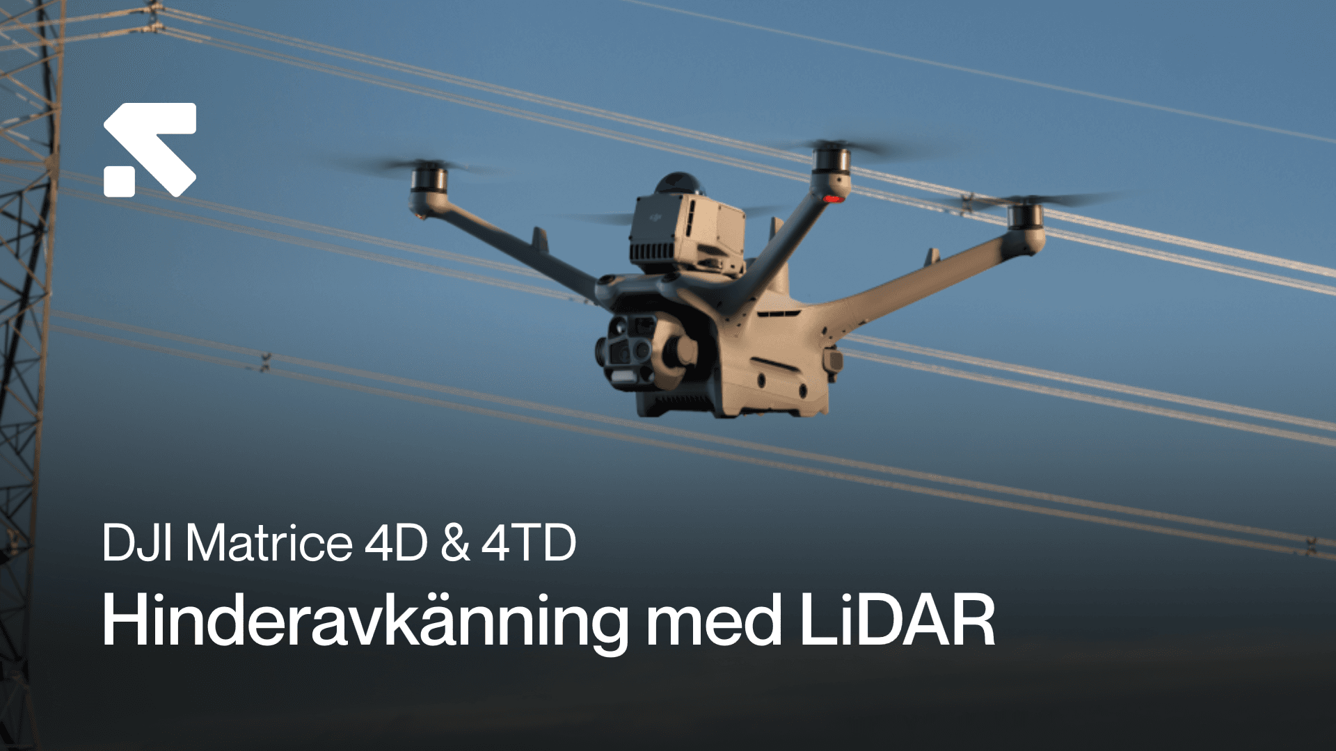 En drönare med avancerad teknik flyger nära kraftledningar, utrustad med LiDAR för hinderavkänning.